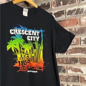 Cresent City California Living The Life Graphic Short Sleeve Tshirt